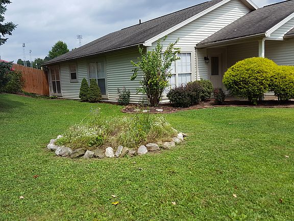 2nd image of 2129 17th St