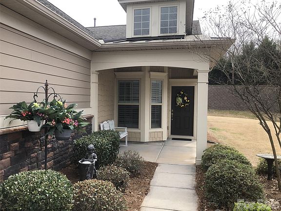 2nd image of 254 Cherrytree Dr