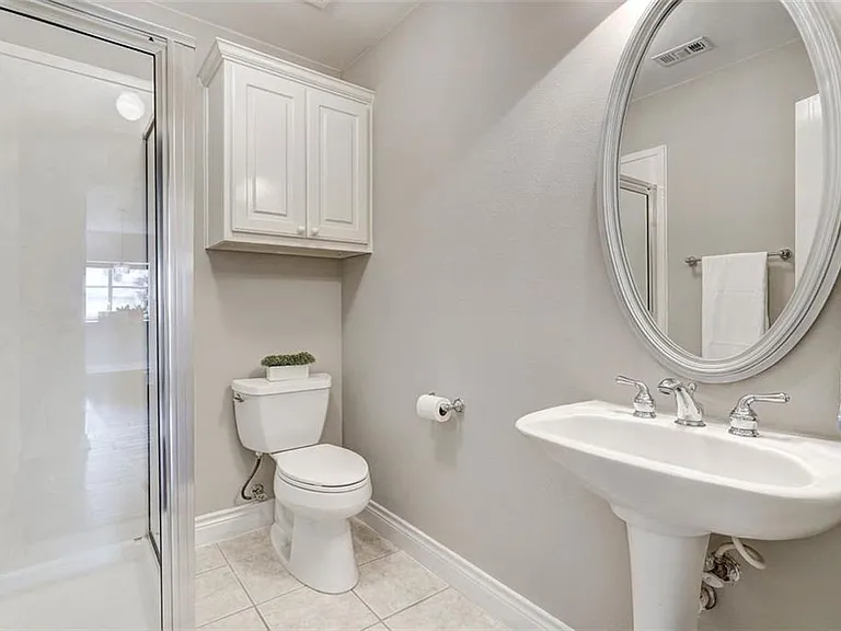 10140 Brimfield Dr — Photo 13