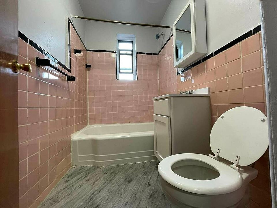 2nd image of 1145 E 35th St #6FF