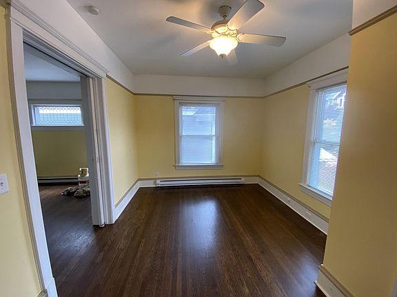 2nd image of 423 12th Ave E APT 1