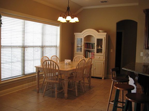 Breakfast Eating Area