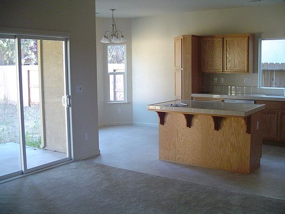 Dinning room next to Kitchen