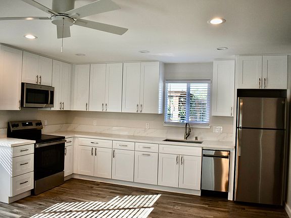 4th image of 3421 Northrop Ave #3423