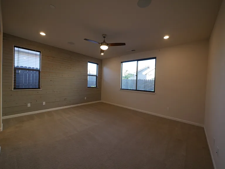 3158 Golden Trail St — Photo 9