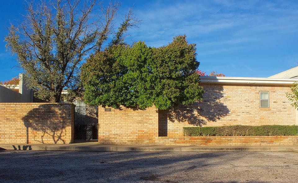 1st image of 2219 Western Dr
