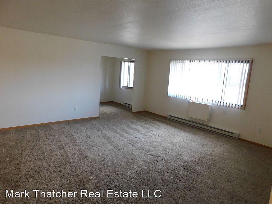 Rivercrest Apts. 625627 S River Rd West Bend WI Zillow