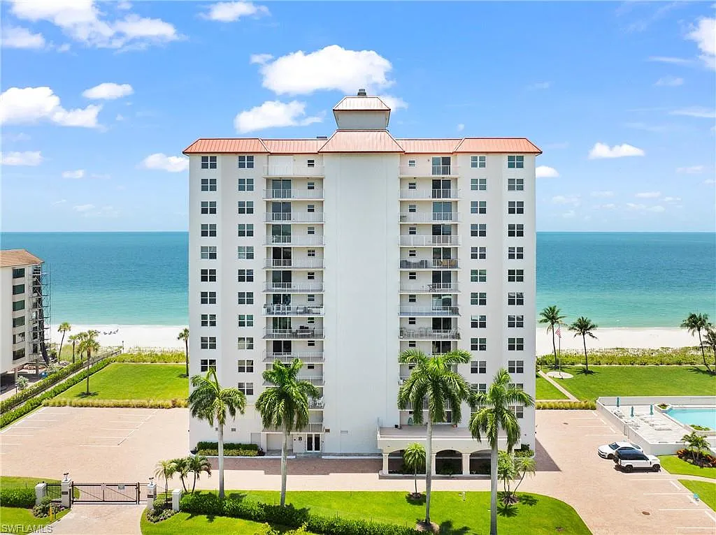 2 bed, 2.0 bath, 1960 sqft, $17,000 — Photo 1