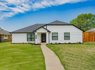3617 Knights Bridge Dr, Rowlett, TX 75088