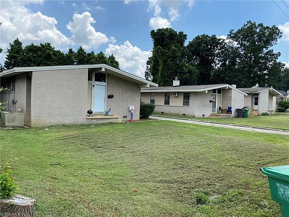 3rd image of 1631-1633 W Rotary Dr #1635