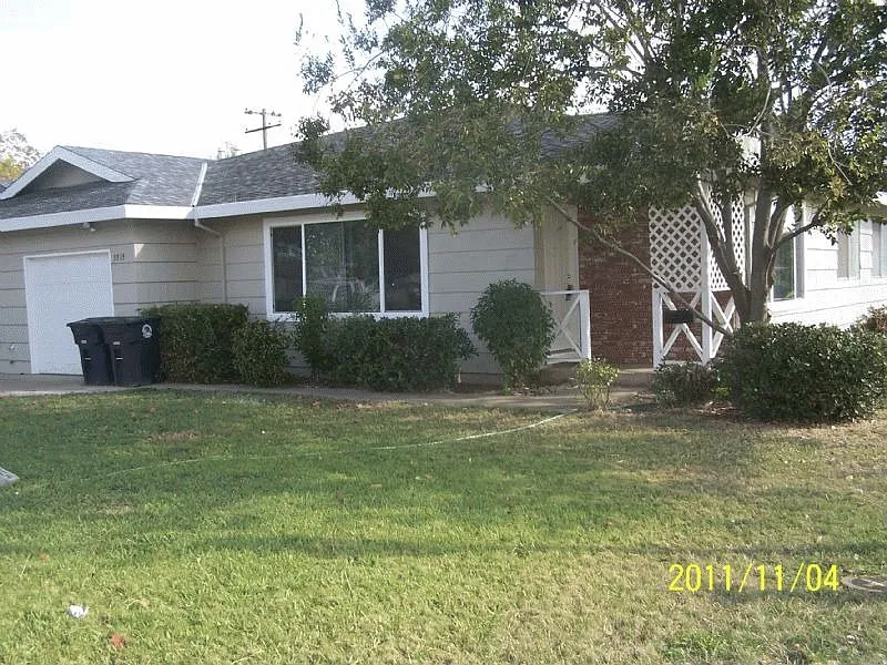 3315 Routier Rd photo 1