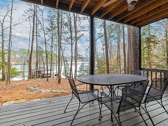 4th image of 544 Ferncliff Rd