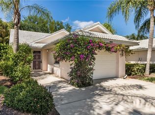 4886 Europa Dr, Naples, FL 34105