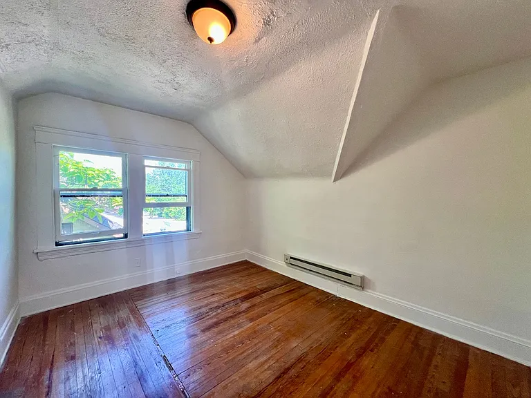 3305 E Overlook Rd — Photo 8