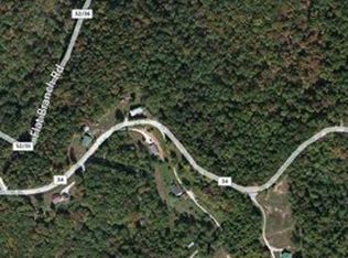 68 Charlene Ln, Genoa, WV 25517