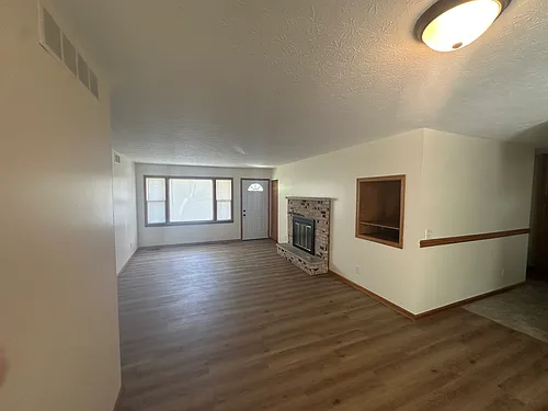 554 Sequoia Ln Photo 1