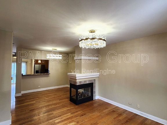 3rd image of 2325 Twilight Dr