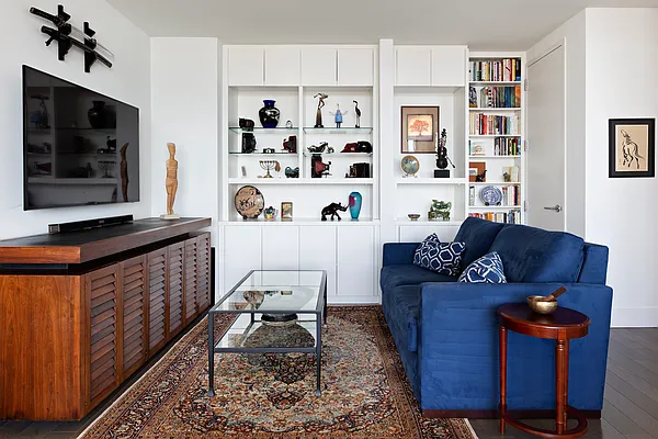 Sold by Corcoran | media 28