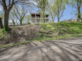 131 W 2nd St, Newburg, MO