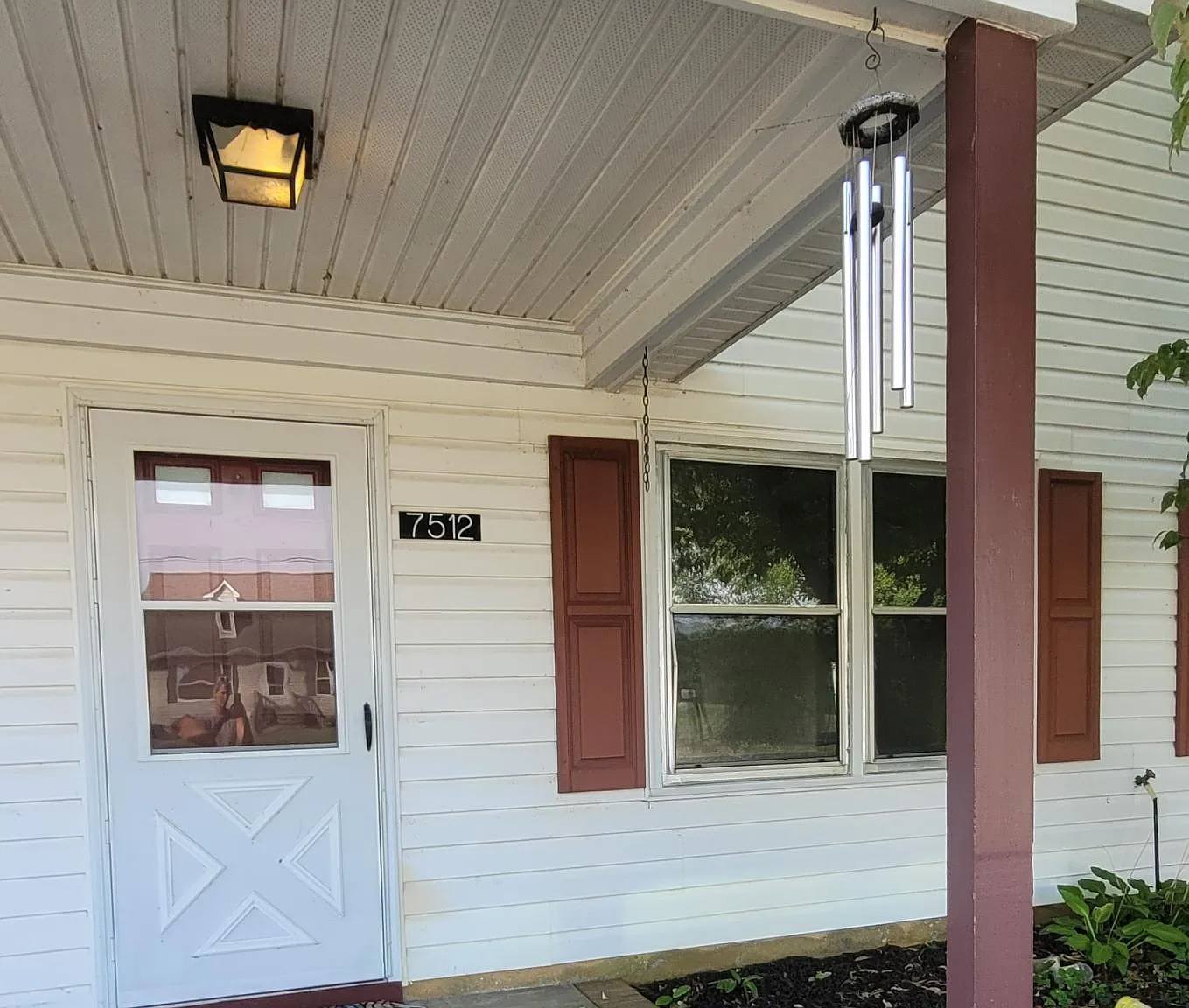 2 bed, 1.5 bath, 958 sqft, $1,200 — Photo 1