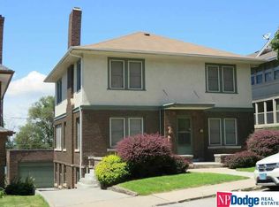 106 Bluff St, Council Bluffs, IA 51503