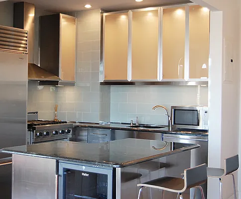 Sold by The Tribeca Group | media 3