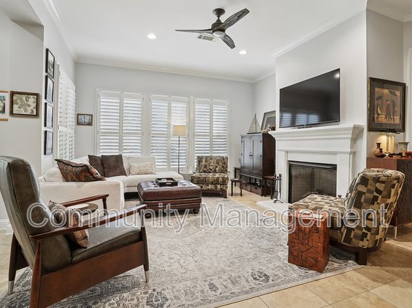 990 Stanford Ave APT 222