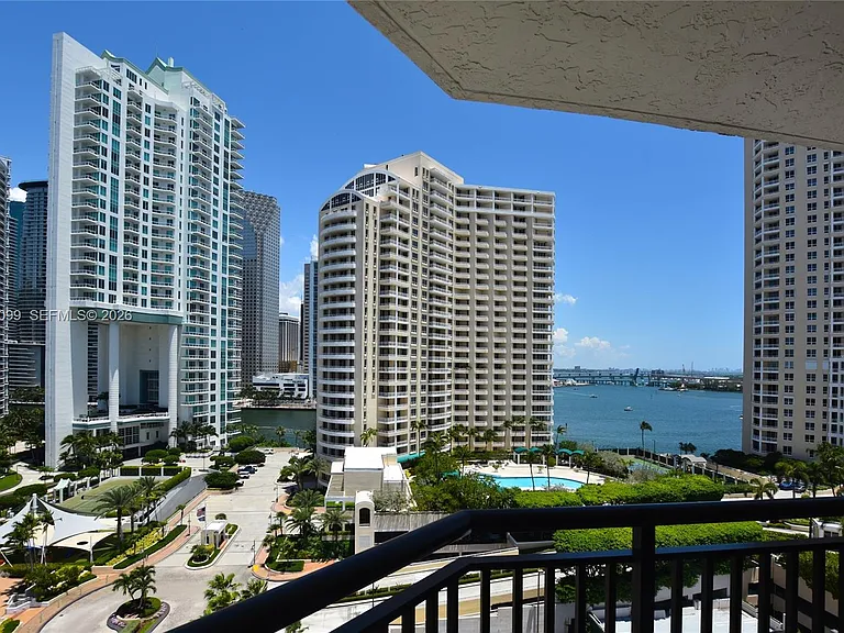 540 Brickell Key Dr #1513 — Photo 7