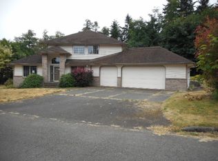 2225 SW 342nd Pl, Federal Way, WA 98023