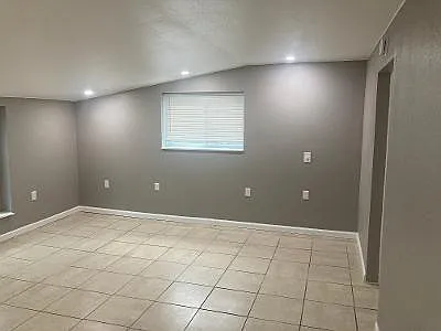1402 Walters Point Ln — Photo 16