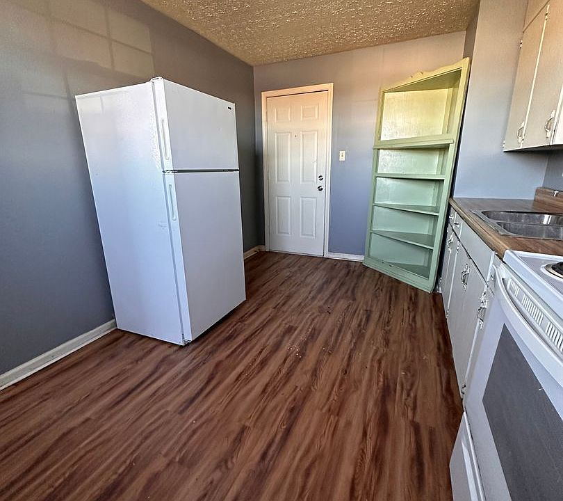 Main Street Apartments 102 E 2nd St Russellville KY Zillow