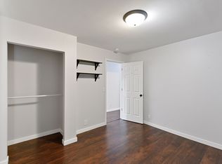 4556 Island View Dr, Mound, MN 55364