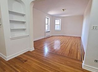 65-41 Saunders St #2K, Rego Park, NY 11374