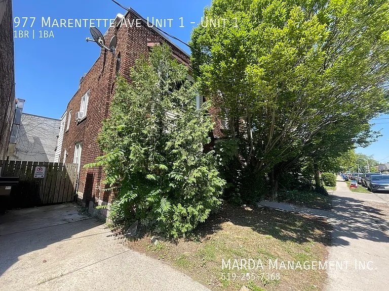 977 Marentette Ave #1 — Photo 28