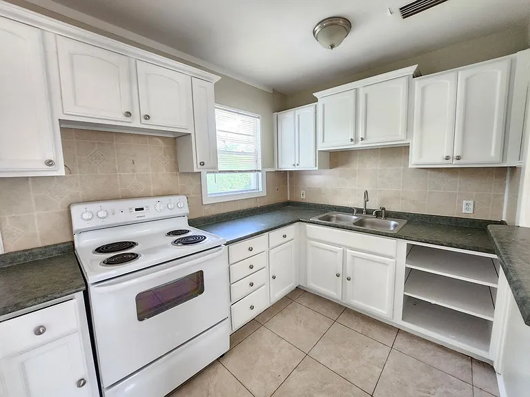 1 Keys Ct — Photo 7