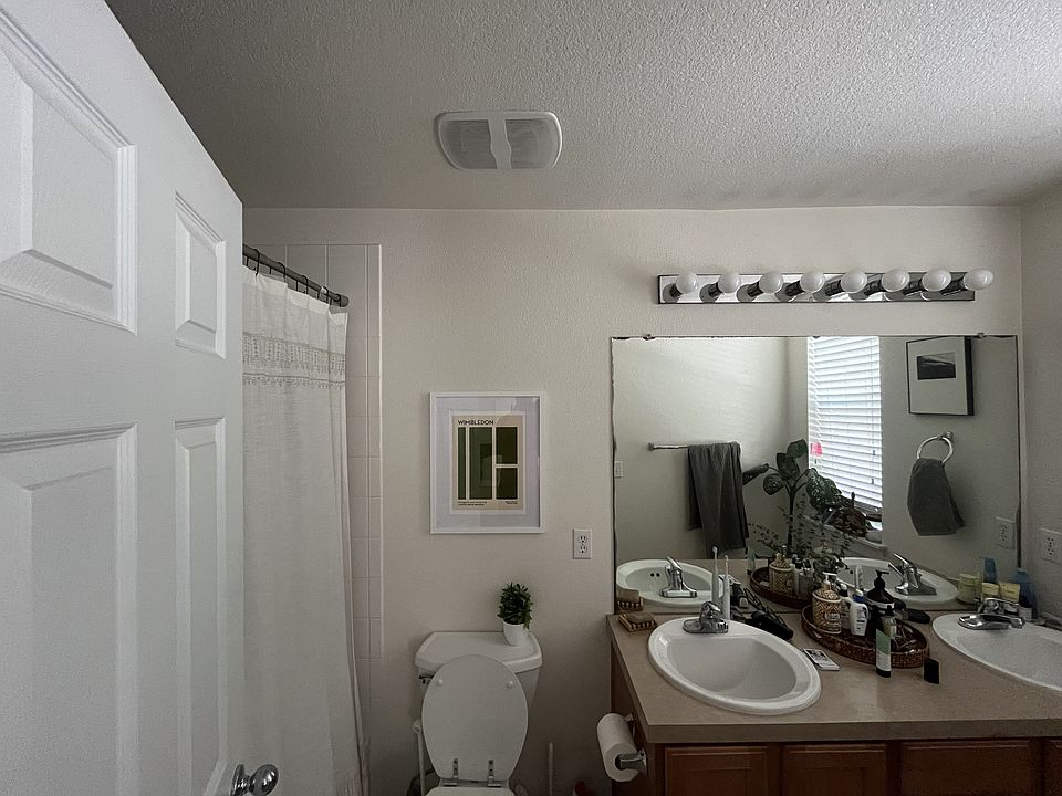 Master bathroom, tub and shower on left