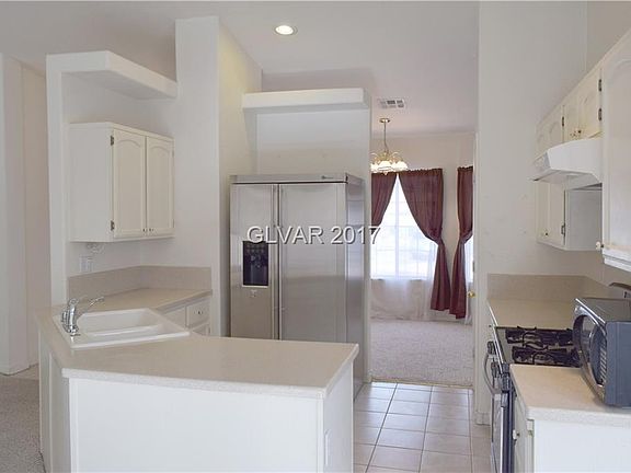 5th image of 2211 Pilar Ave