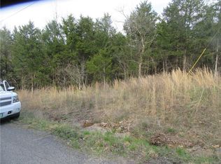 Valley Dr, Eureka Springs, AR 72631