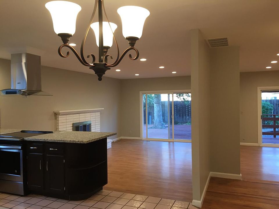 1st image of 6268 Lillian Way