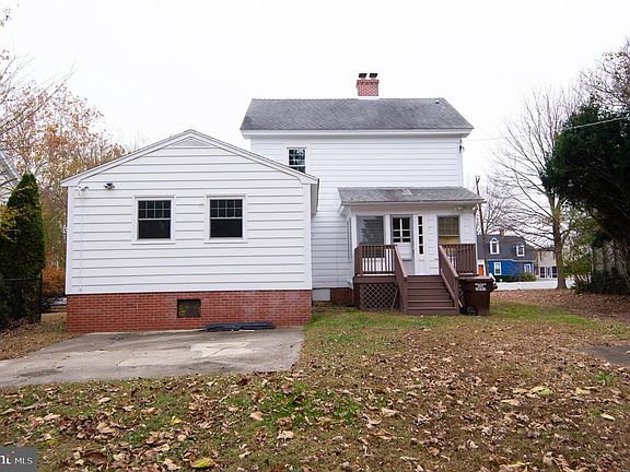 4th image of this home