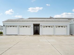 1041 Capri Isles Blvd APT 209, Venice, FL 34292