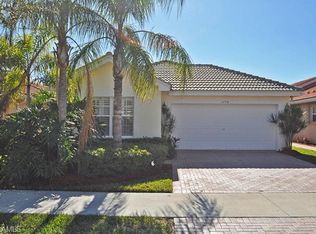 2080 Painted Palm Dr, Naples, FL 34119
