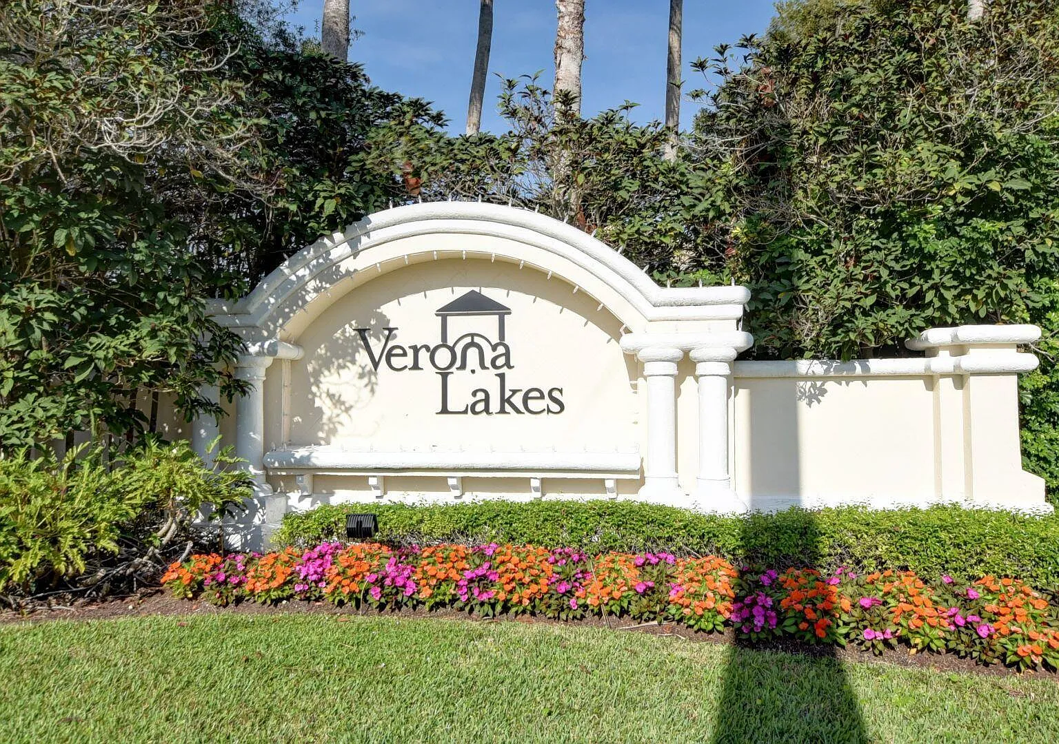 3 bed, 2.5 bath, 1570 sqft, $2,850 — Photo 1