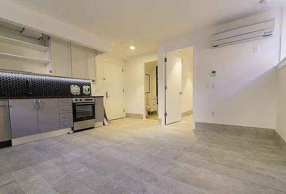Rented by Simply Brooklyn Realty Inc | media 25
