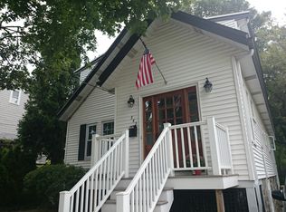 342 Vermont St, West Roxbury, MA 02132