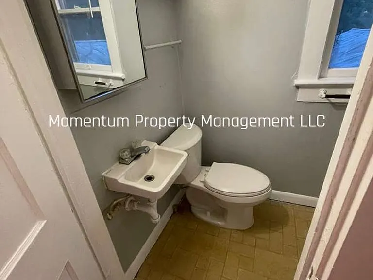 8406 N N Brks #C — Photo 7