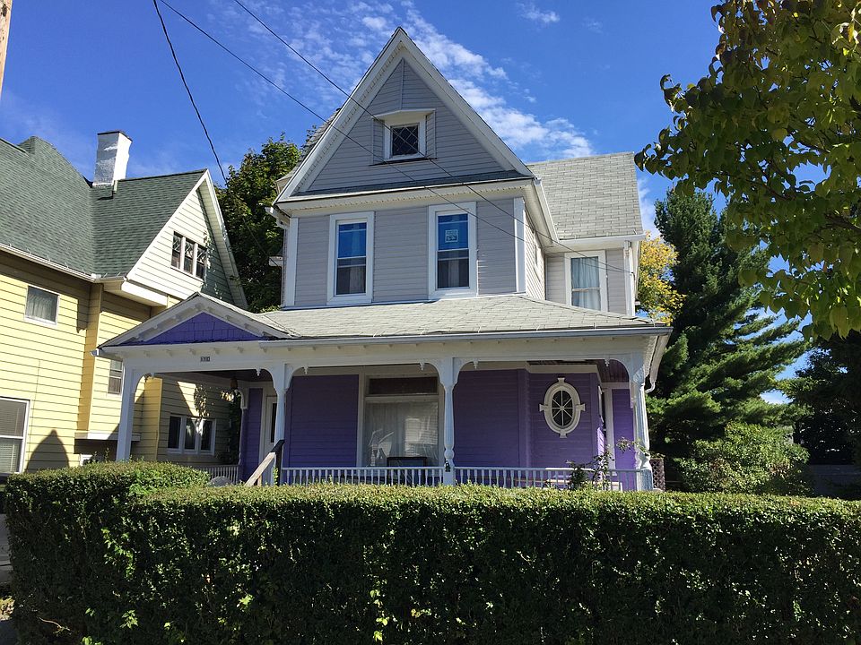 2nd image of 110 Laurel Ave