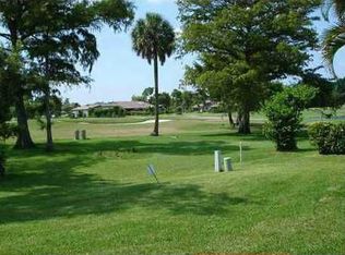 5007 N Travelers Palm Ln, Tamarac, FL 33319
