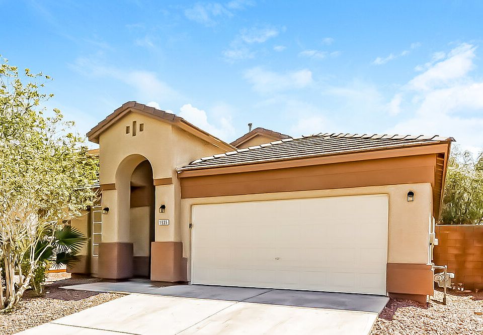 1st image of 1935 Tanner Valley Cir