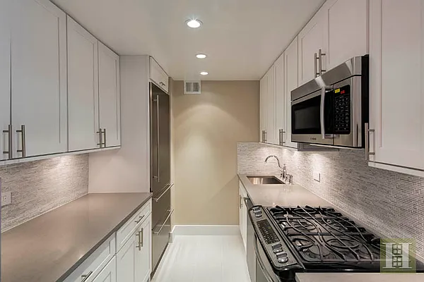 Sold by Halstead Real Estate | media 8